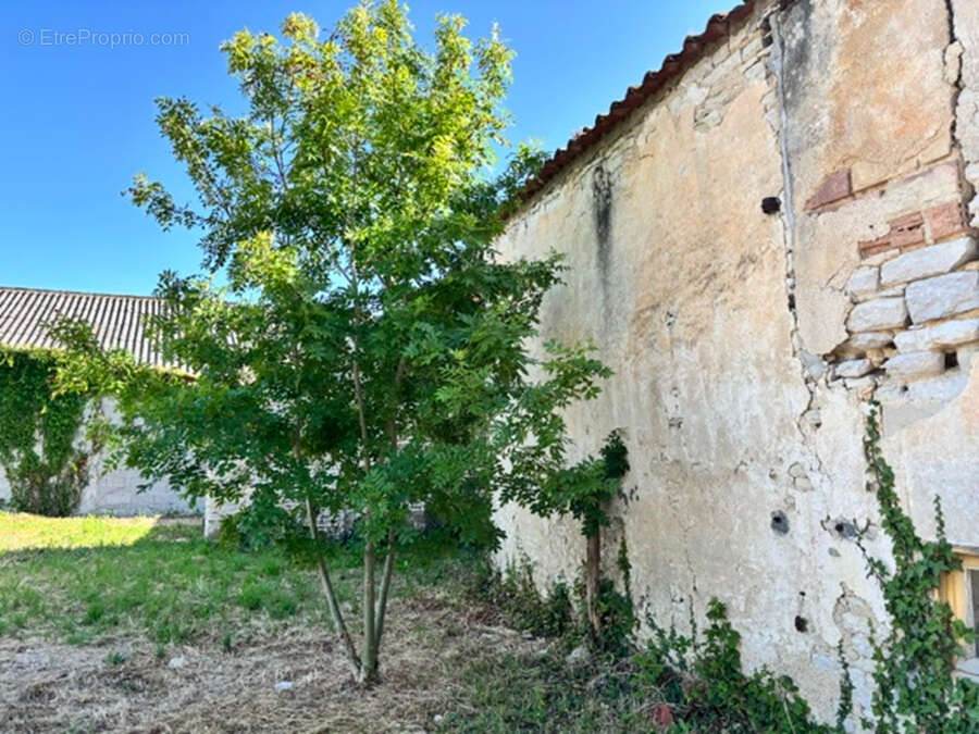 Maison à LA RONDE