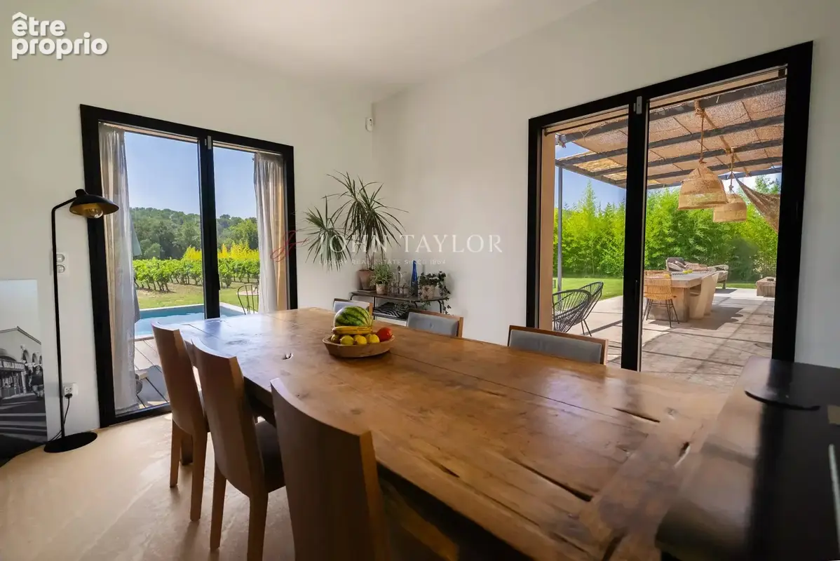 Superbe maison en pierre avec piscine à Vaugines - photo 11