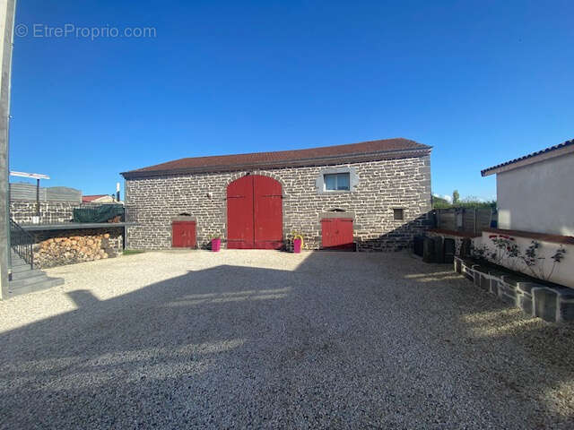 Maison à SAINT-IGNAT