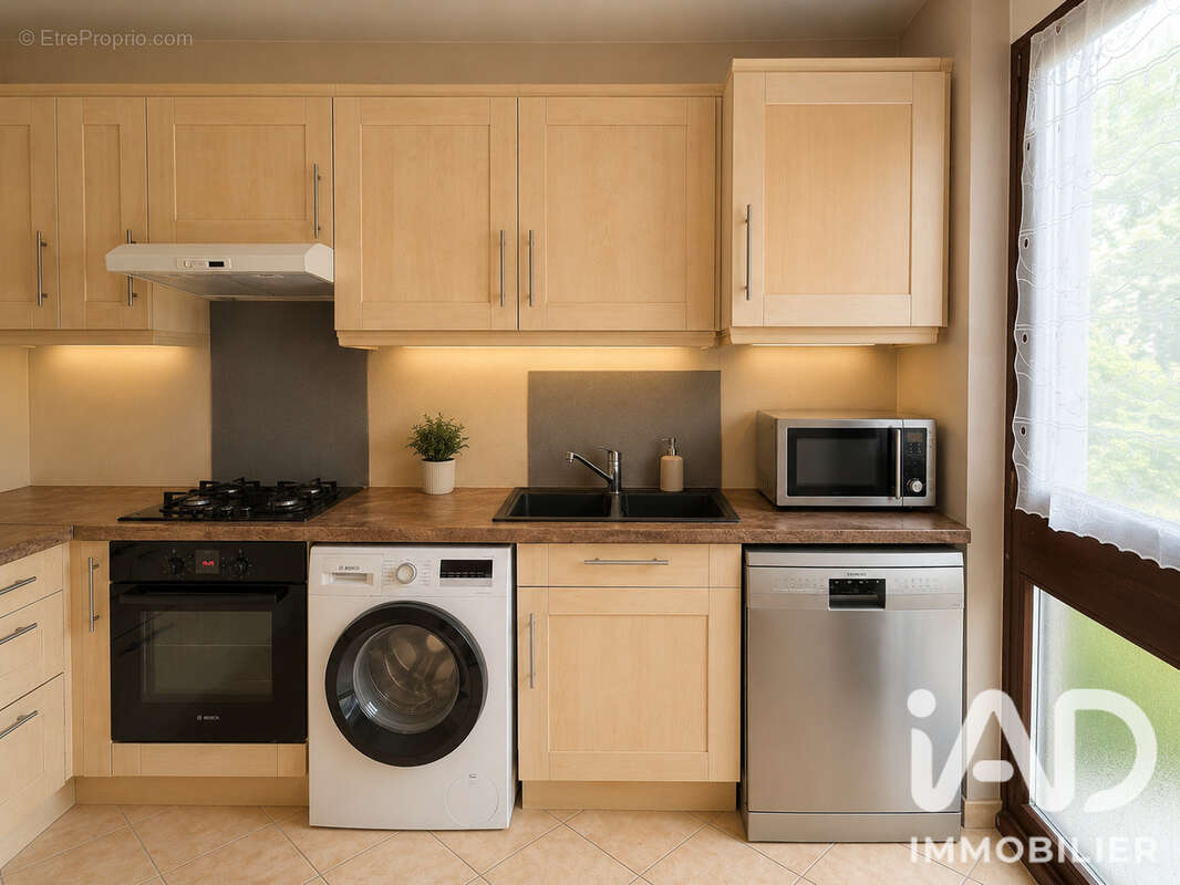 Appartement 68 m² à Fontenay-Le-Fleury  - photo 5