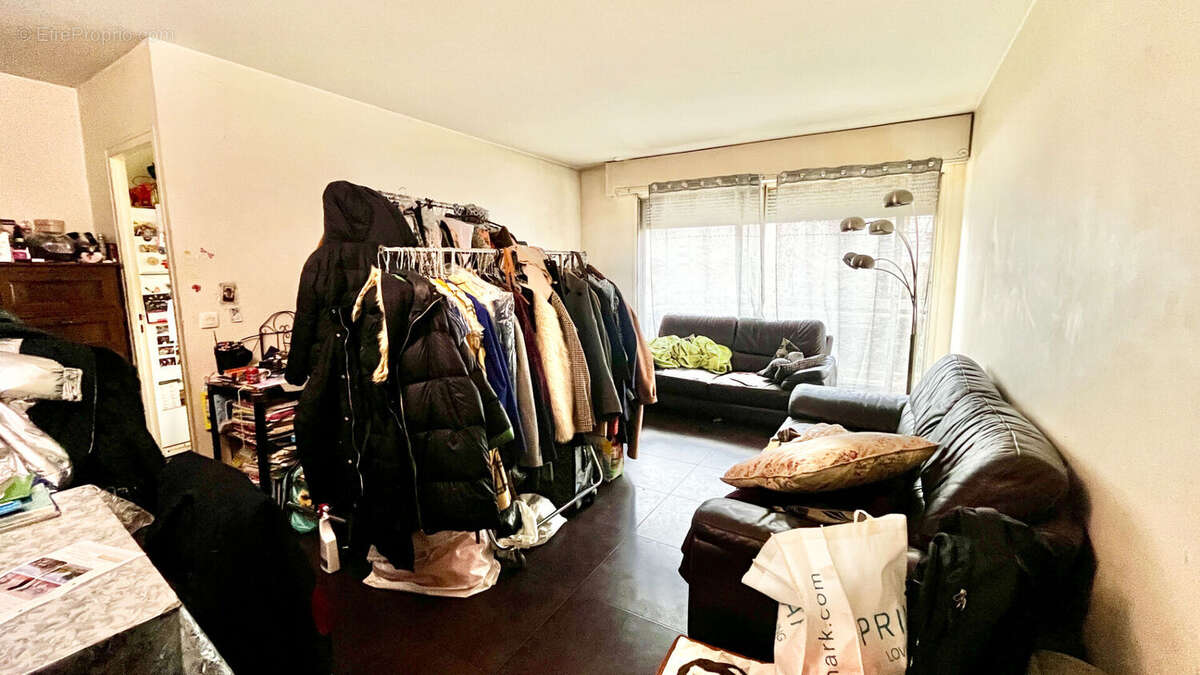 Appartement à PARIS-19E