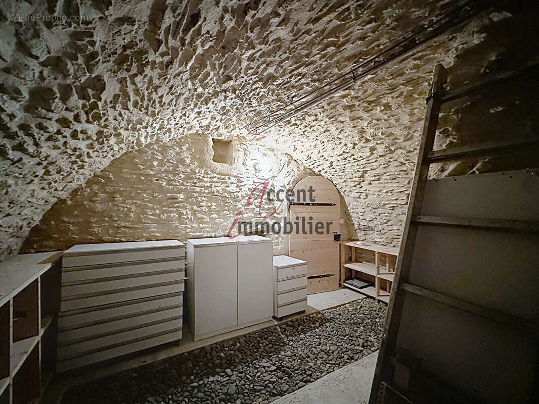 Maison à SAINT-SATURNIN-LES-APT