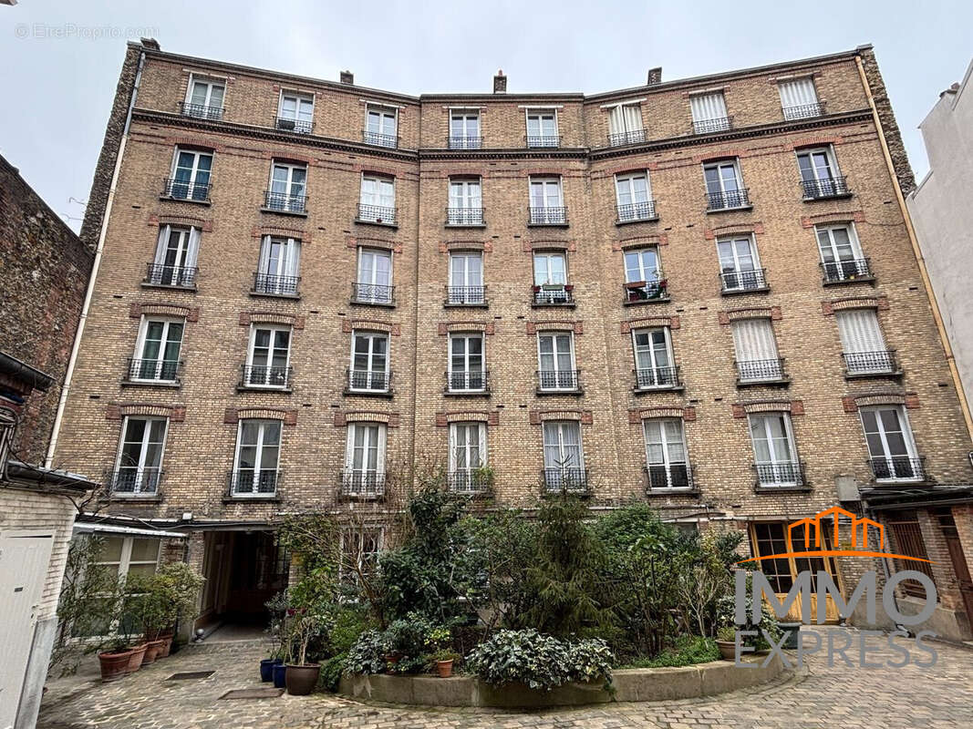 Appartement à PARIS-5E