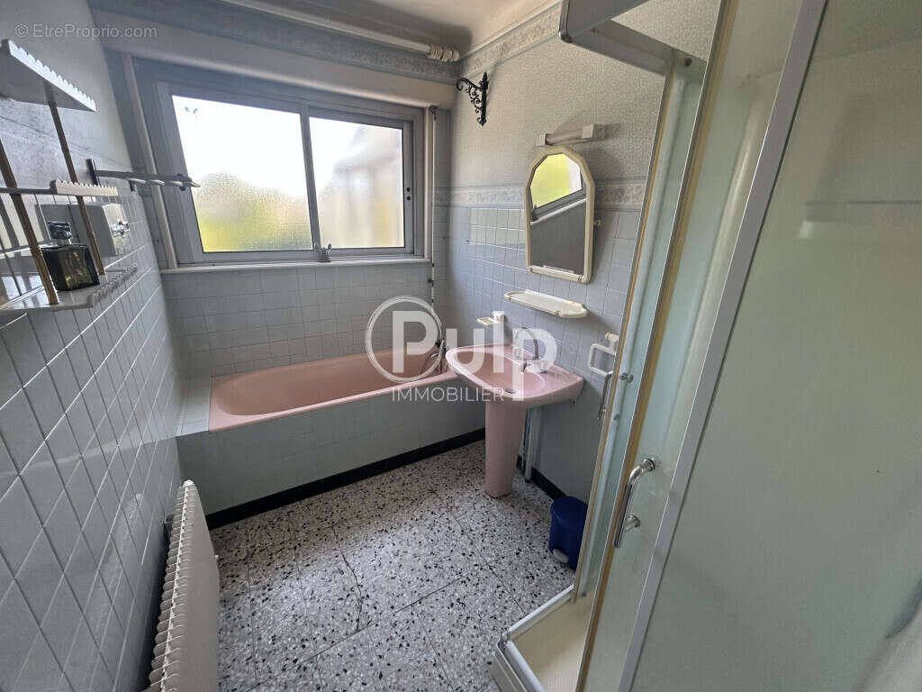 Beuvry - superbe maison individuelle de 175 m² sur 737 m² de terrain - photo 6