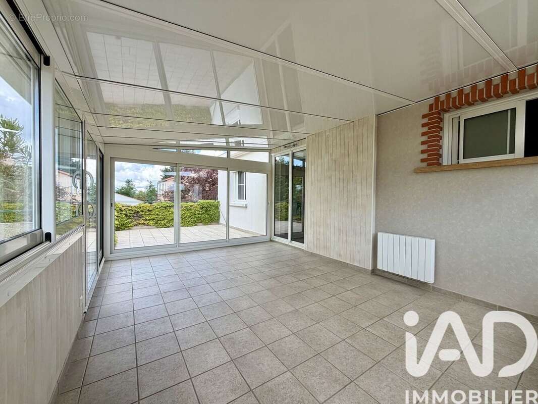 Photo 8 - Maison à MONTAIGU