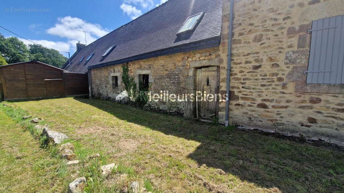 Maison à LANDEVANT