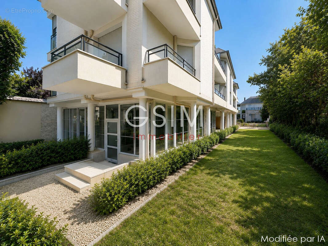 100 m2 de bureaux avec 218 m2 de jardin - photo 2