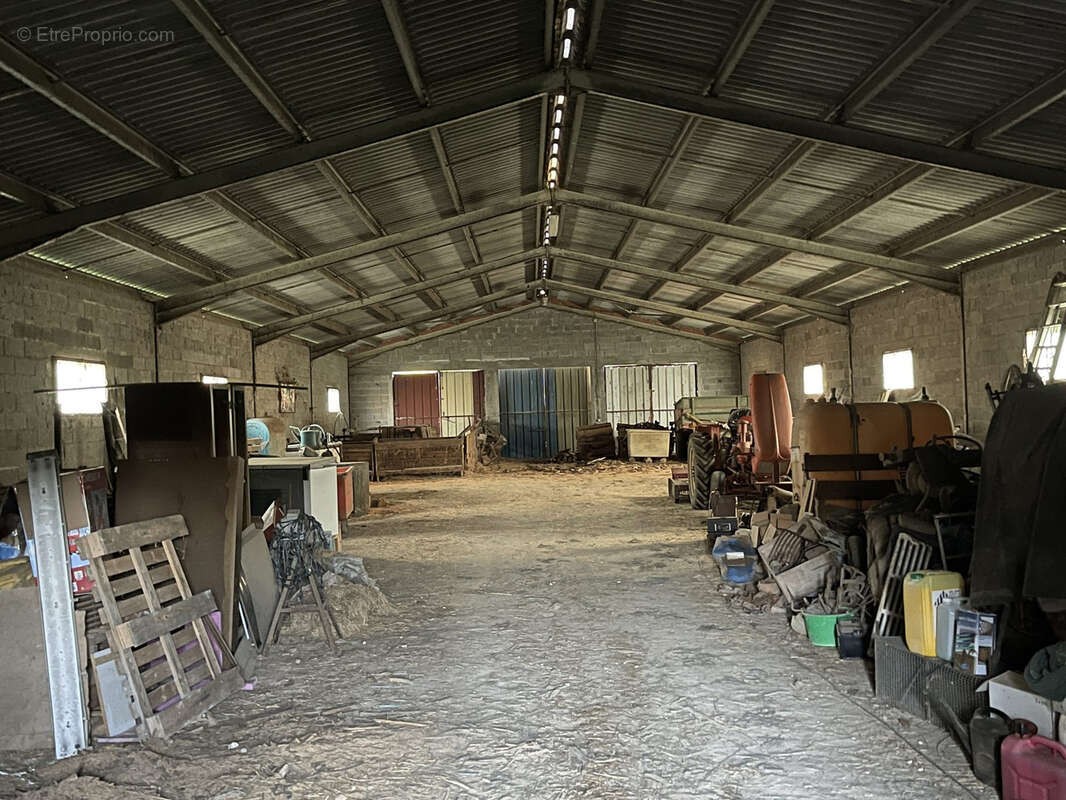 Maison à SAINT-AQUILIN