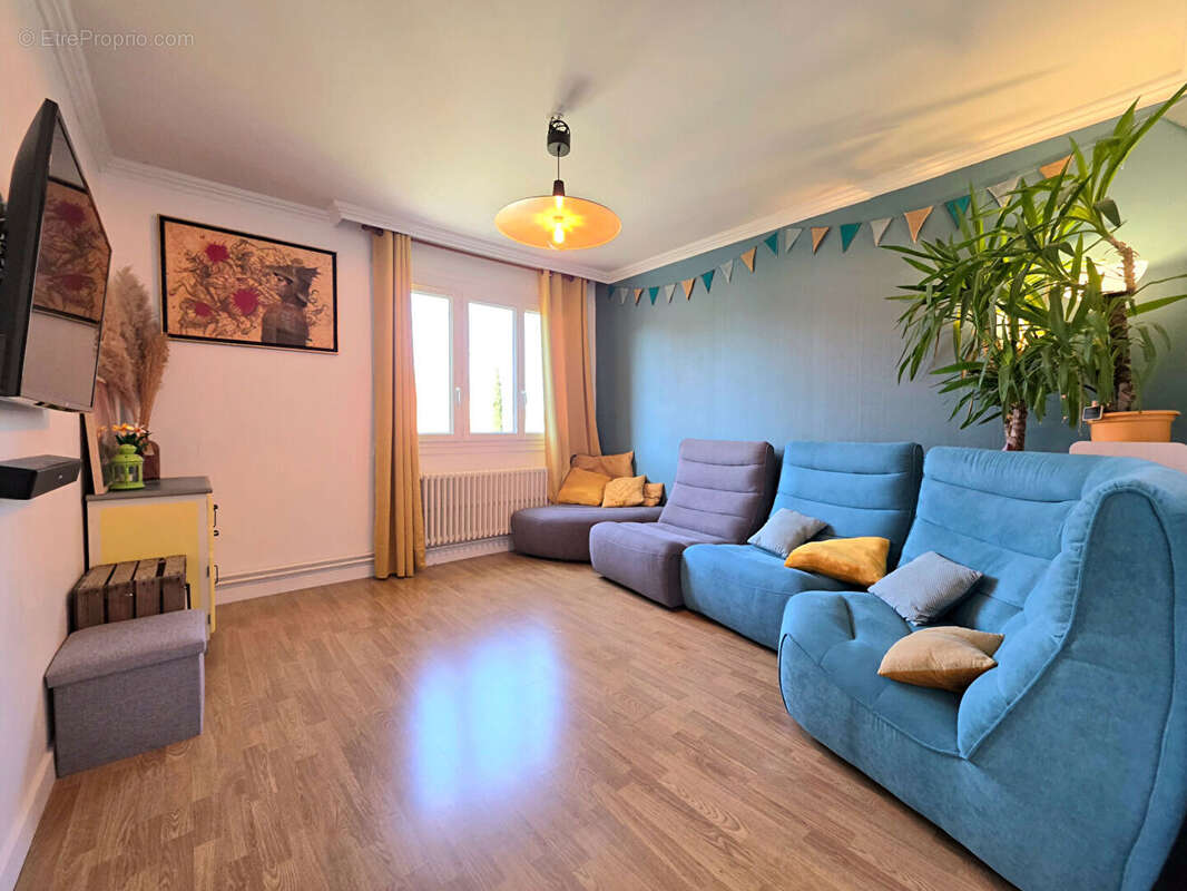 Maison à ROMANS-SUR-ISERE