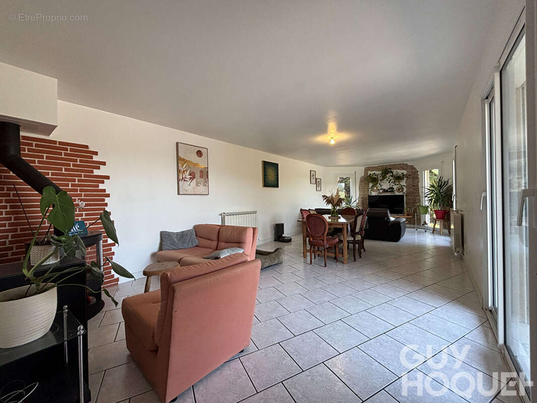 Coup de coeur, volumes, confort, piscine et calme absolu ! - photo 8