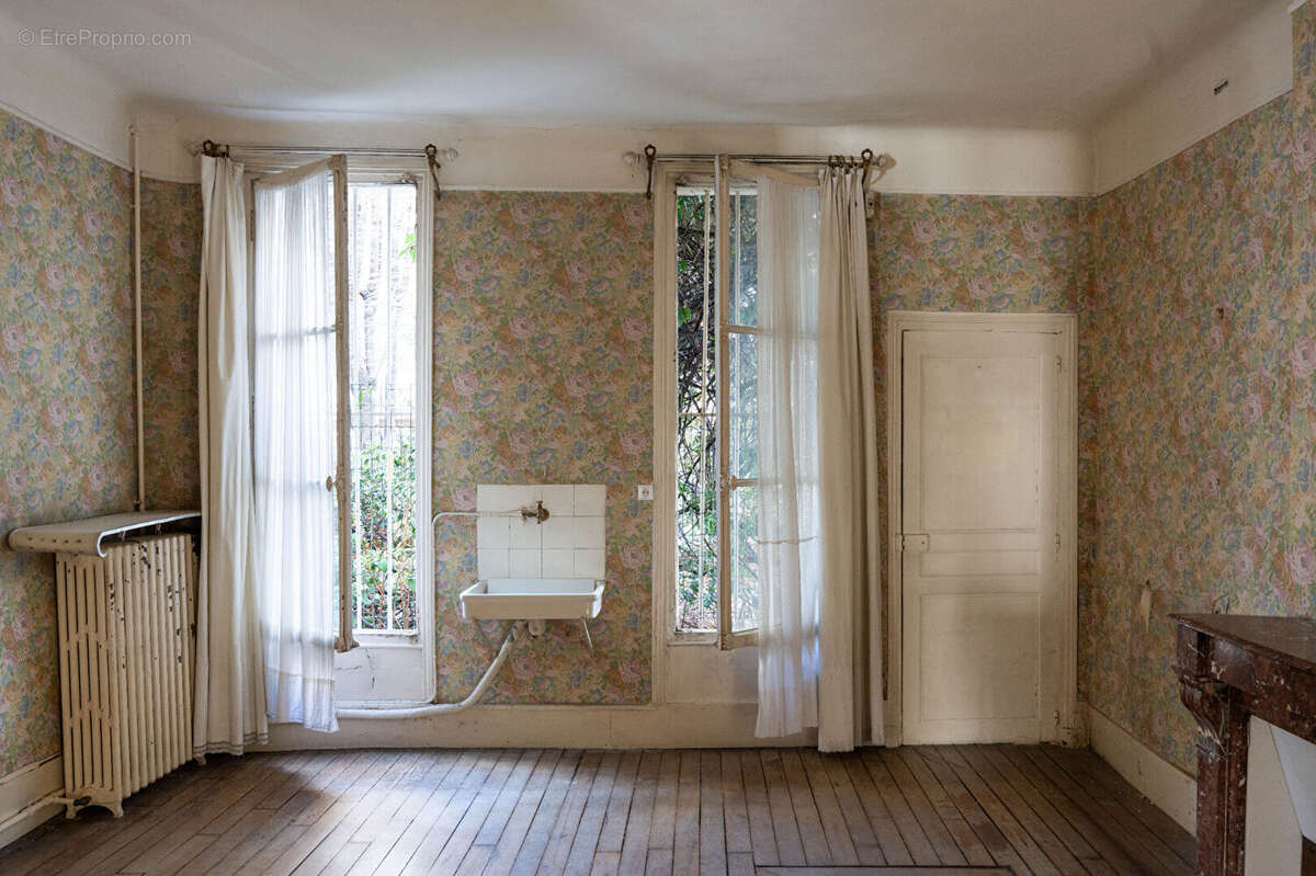 Appartement à PARIS-12E