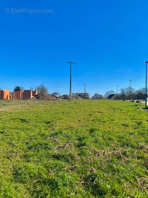 Terrain à MOUCHIN