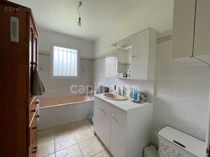 Maison de plain pied - 3 chambres - hangar - proche de MIRAMONT DE GUYENNE (47) - photo 18