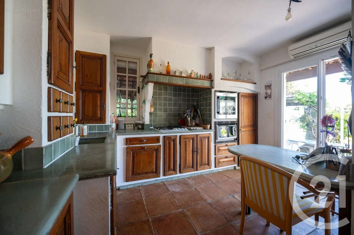 Maison à LE LAVANDOU