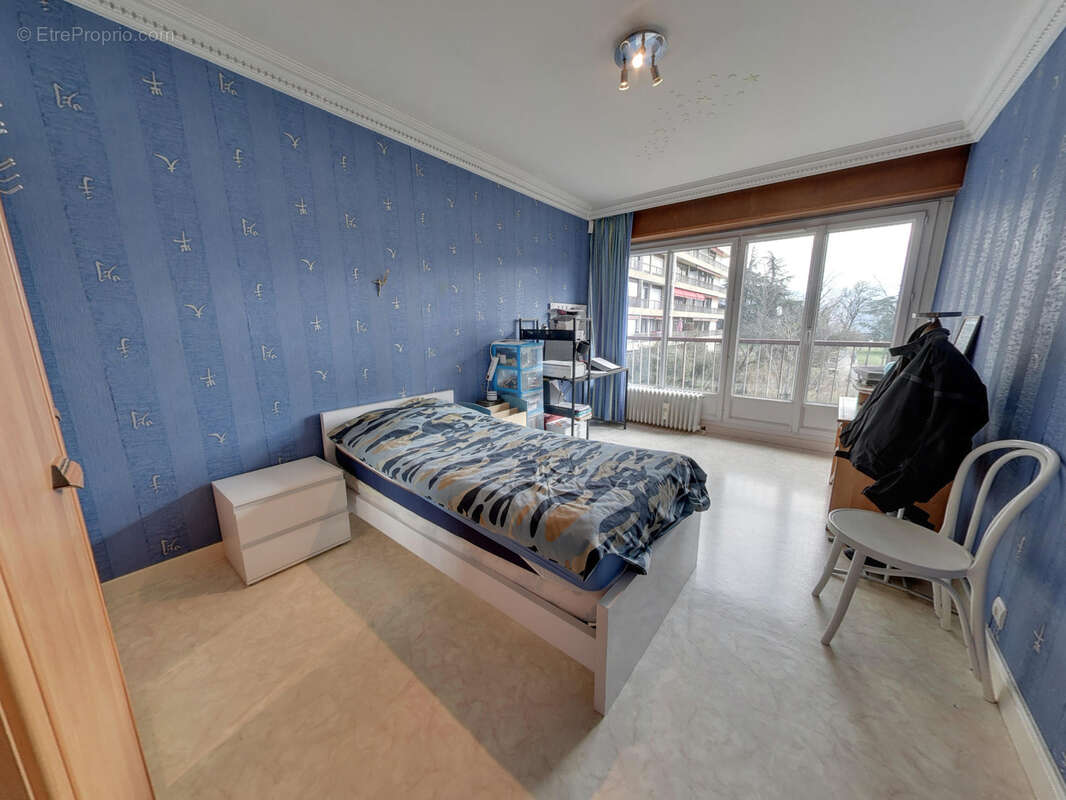 Beau 5 pieces + cuisine de 119m2 avec 3 chambres et sejour double echirolles domaine jean jaures - photo 5
