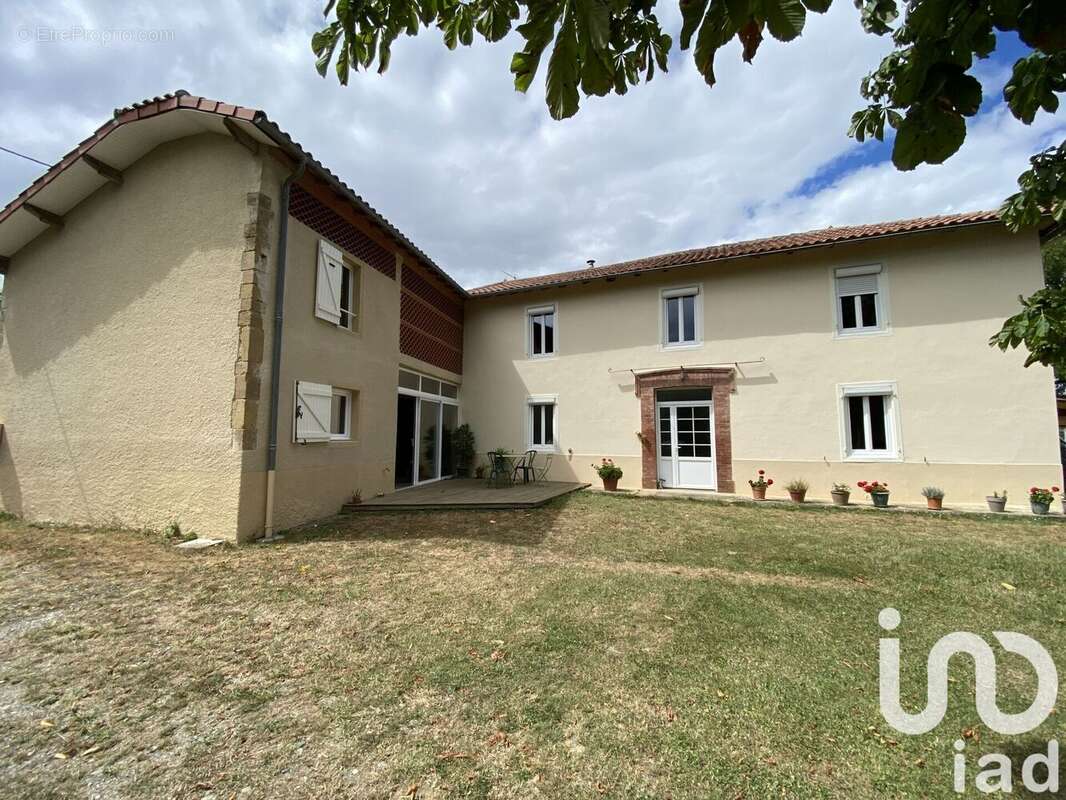 Photo 3 - Maison à PUNTOUS