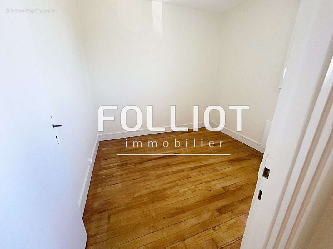 A VENDRE Appartement Courseulles Sur Mer 2 pièce(s) 60 m2 - photo 4