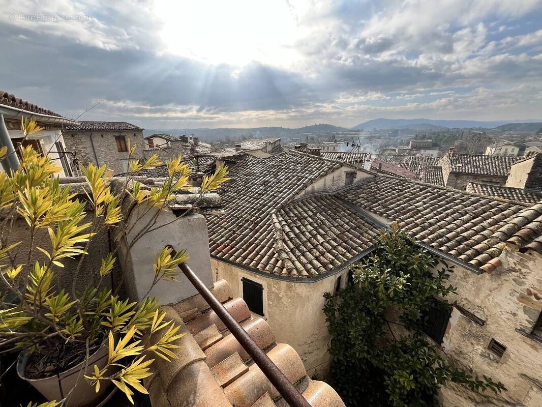 Maison à DURFORT-ET-SAINT-MARTIN-DE-SOSSENAC