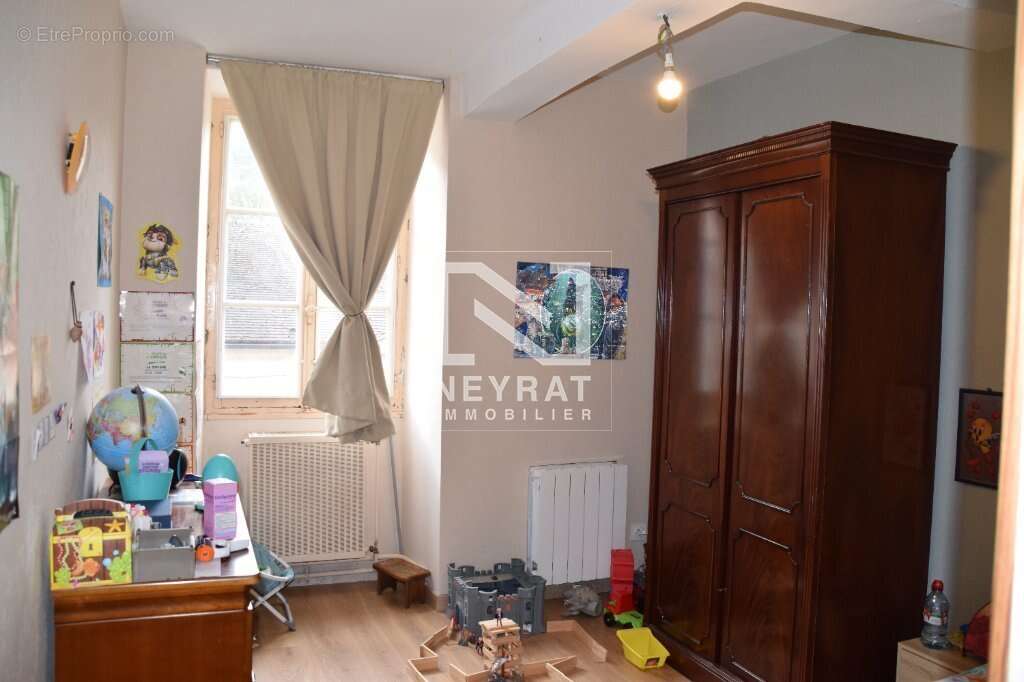 Maison à BLIGNY-SUR-OUCHE