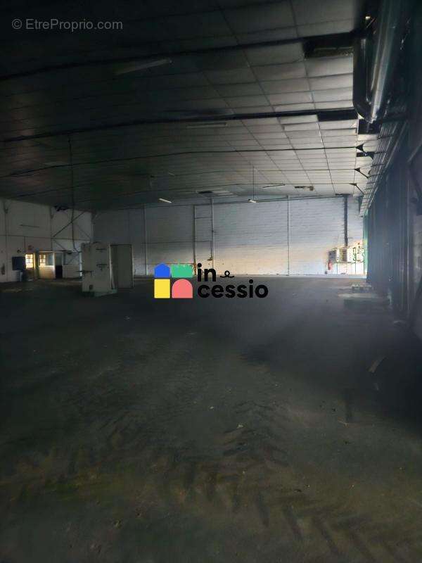 ? ensemble logistique de 13 000 m² – opportunité exceptio - photo 2