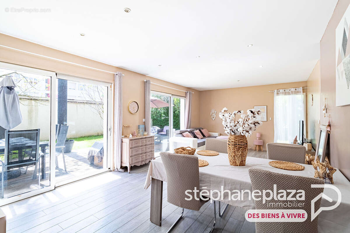 Appartement T4 avec jardin de 150m² - photo 3