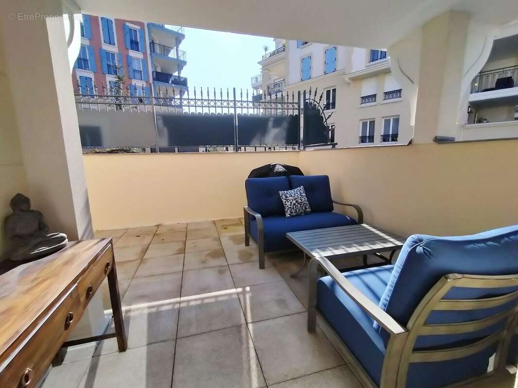 Appartement 82 m² à Le Plessis-Robinson  - photo 8