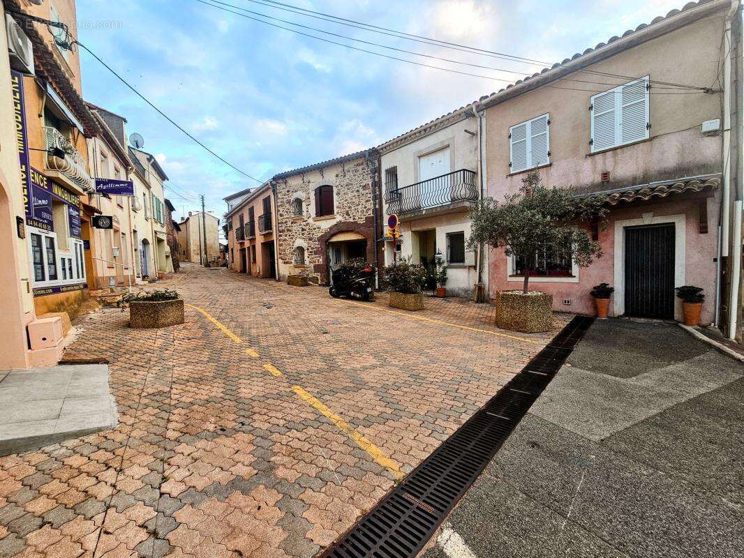 Appartement à PUGET-SUR-ARGENS