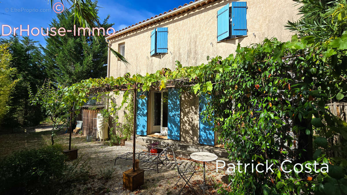 Maison à SOLLIES-PONT