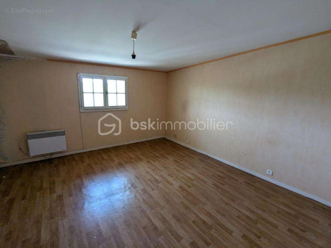 2 Maisons    proche St Emilion      de 150 m2 et 100m2                180000€        St Pey D'armens - photo 21
