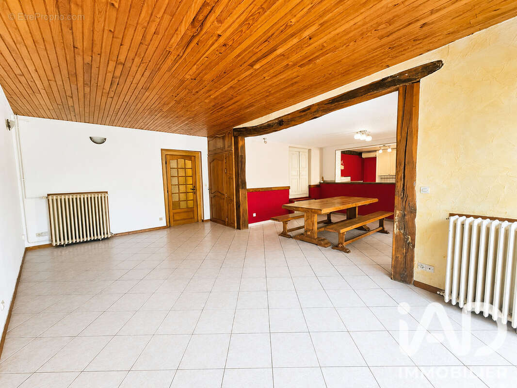 Maison 223 m² à Chevillon  - photo 7