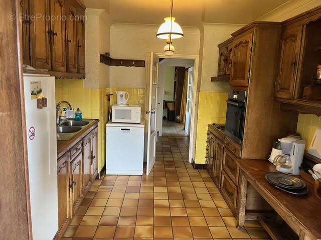 Maison à CONTREXEVILLE