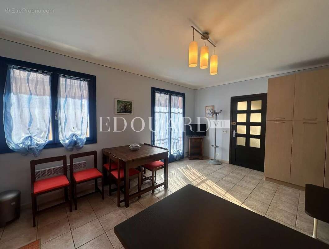 Appartement à MENTON