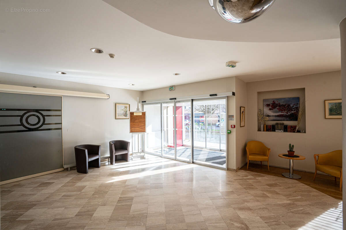 Appartement à SURESNES