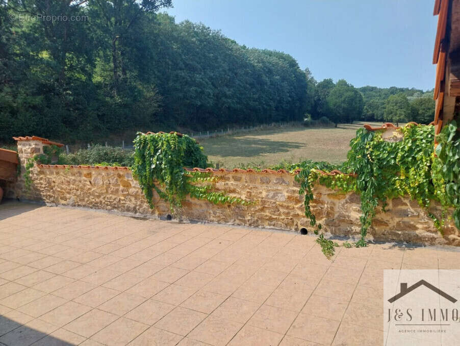 Maison à ROUMAZIERES-LOUBERT