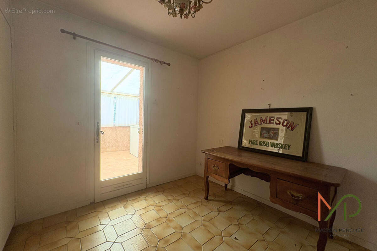 Maison Lorgues 6 pièces 106 m2 - photo 9