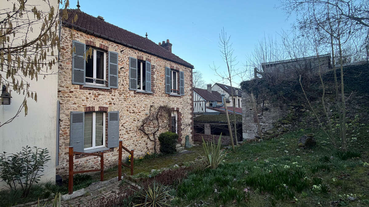Maison de Maître avec jardin -154 m² - 4 chambres - Vernon - photo 11