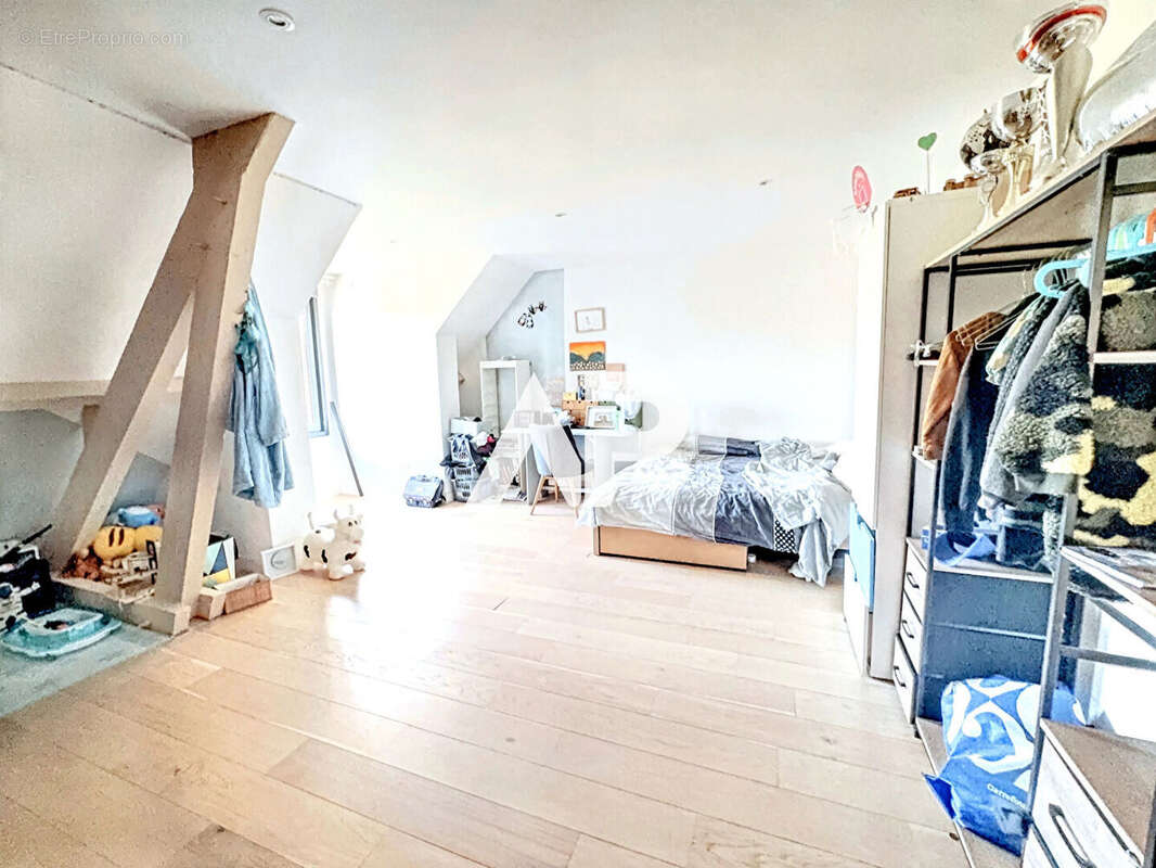 Maison à MONTMORENCY