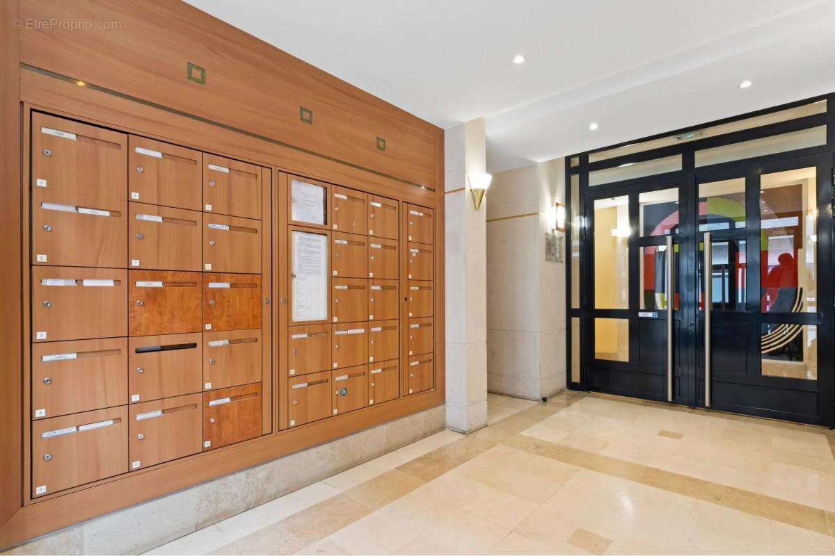 Appartement à PARIS-11E
