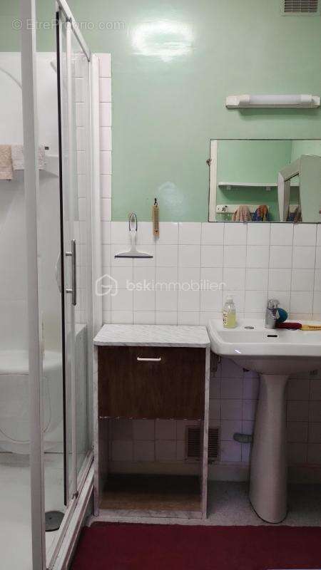 Maison à NAZELLES-NEGRON