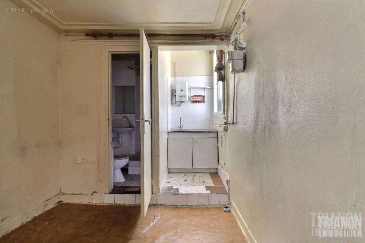 Appartement à PARIS-10E