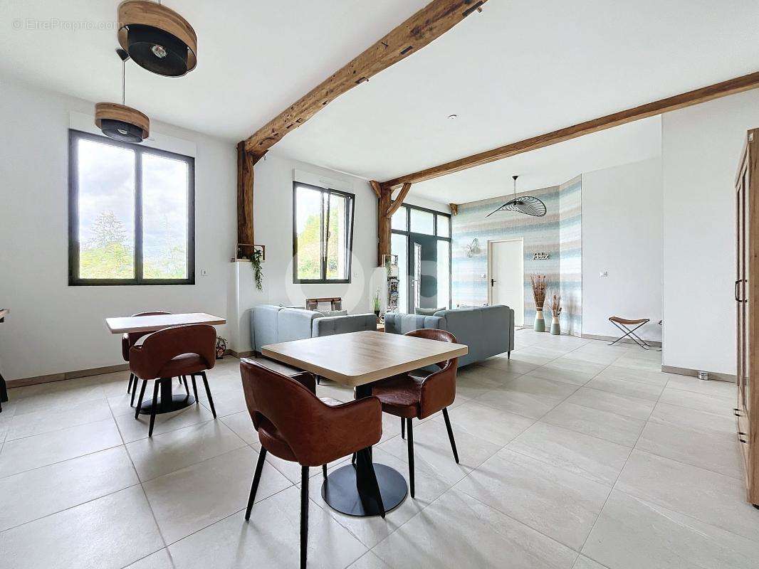 Maison à BLERANCOURT