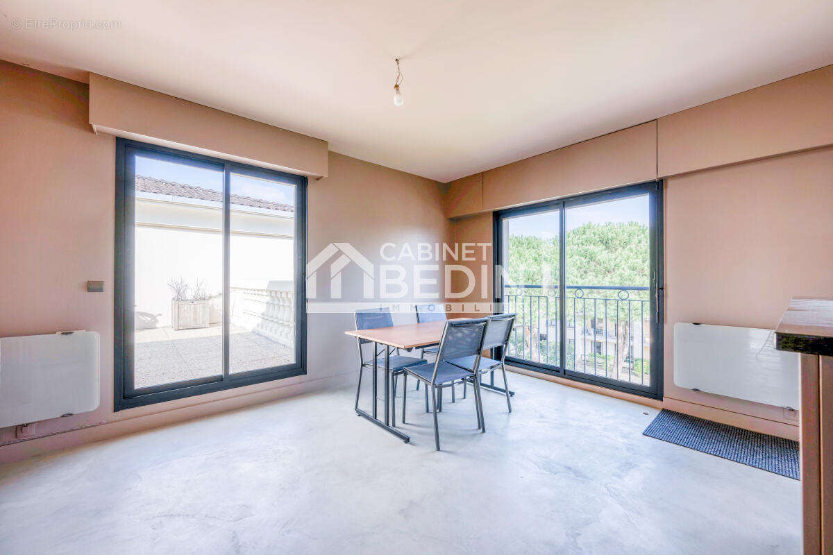 Appartement à LE BOUSCAT