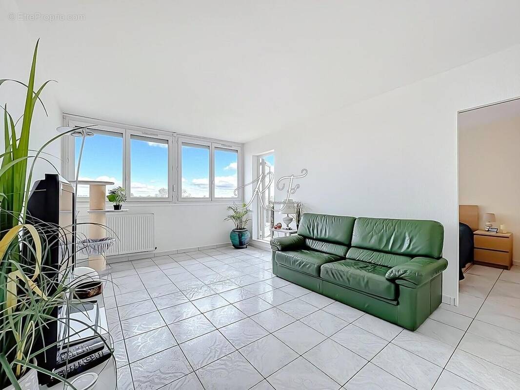 Photo 1 - Appartement à CERGY