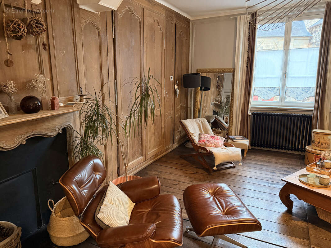 Maison à MALESTROIT