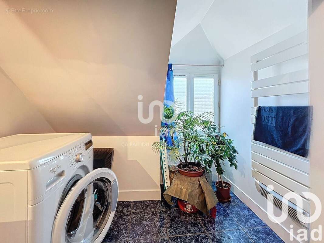 Photo 8 - Appartement à VAUJOURS