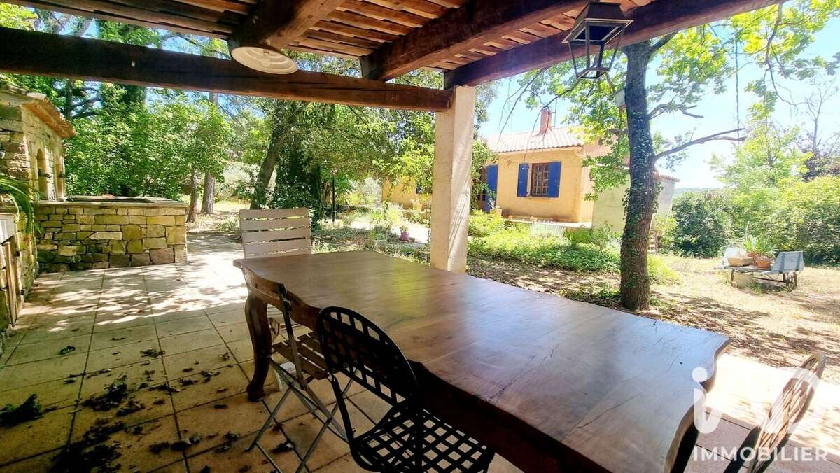 Maison 130 m² à Brignoles  - photo 6
