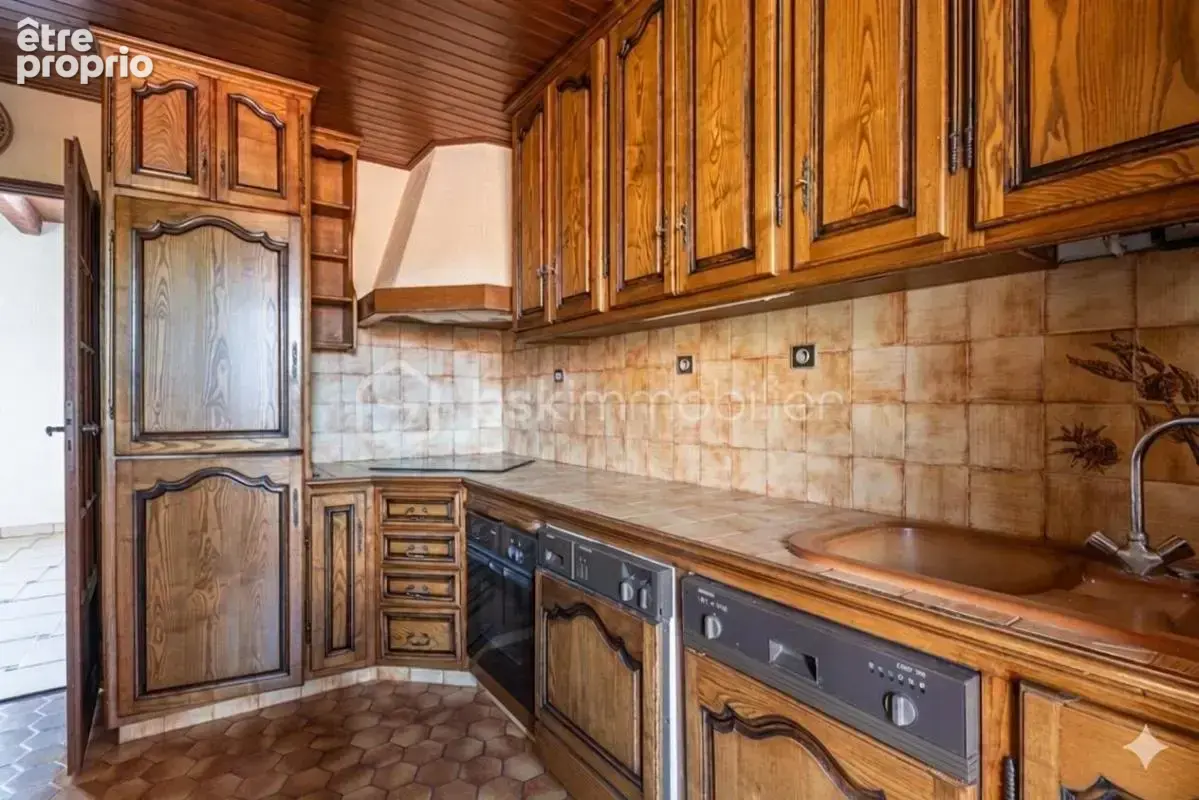 *** retour à la vente suite refus de prêt *** au coeur de la loubière *** t3/4 traversant à rénover avec terrasse *** - photo 7
