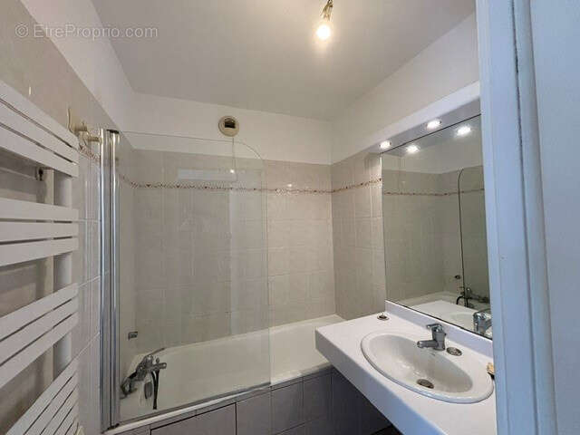 Appartement à ISSY-LES-MOULINEAUX