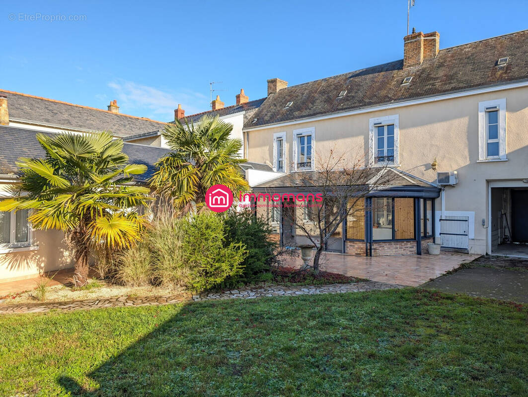 Maison à LA SUZE-SUR-SARTHE