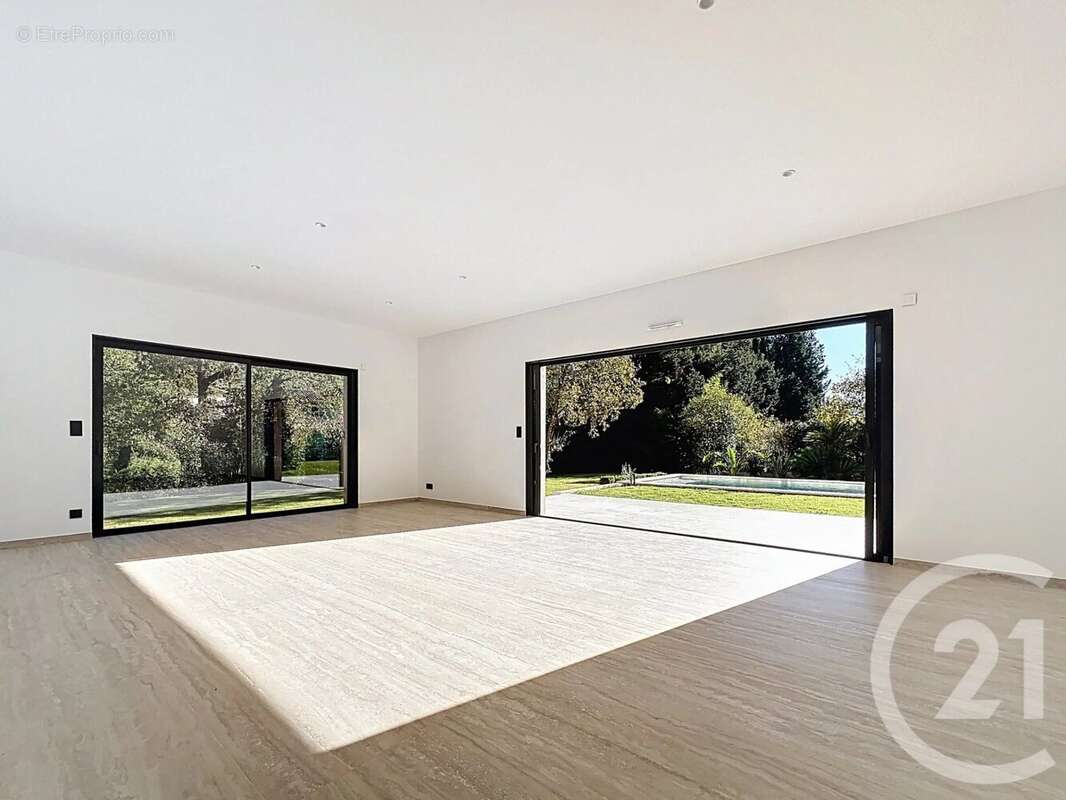 Maison 160 m² à Mougins  - photo 11